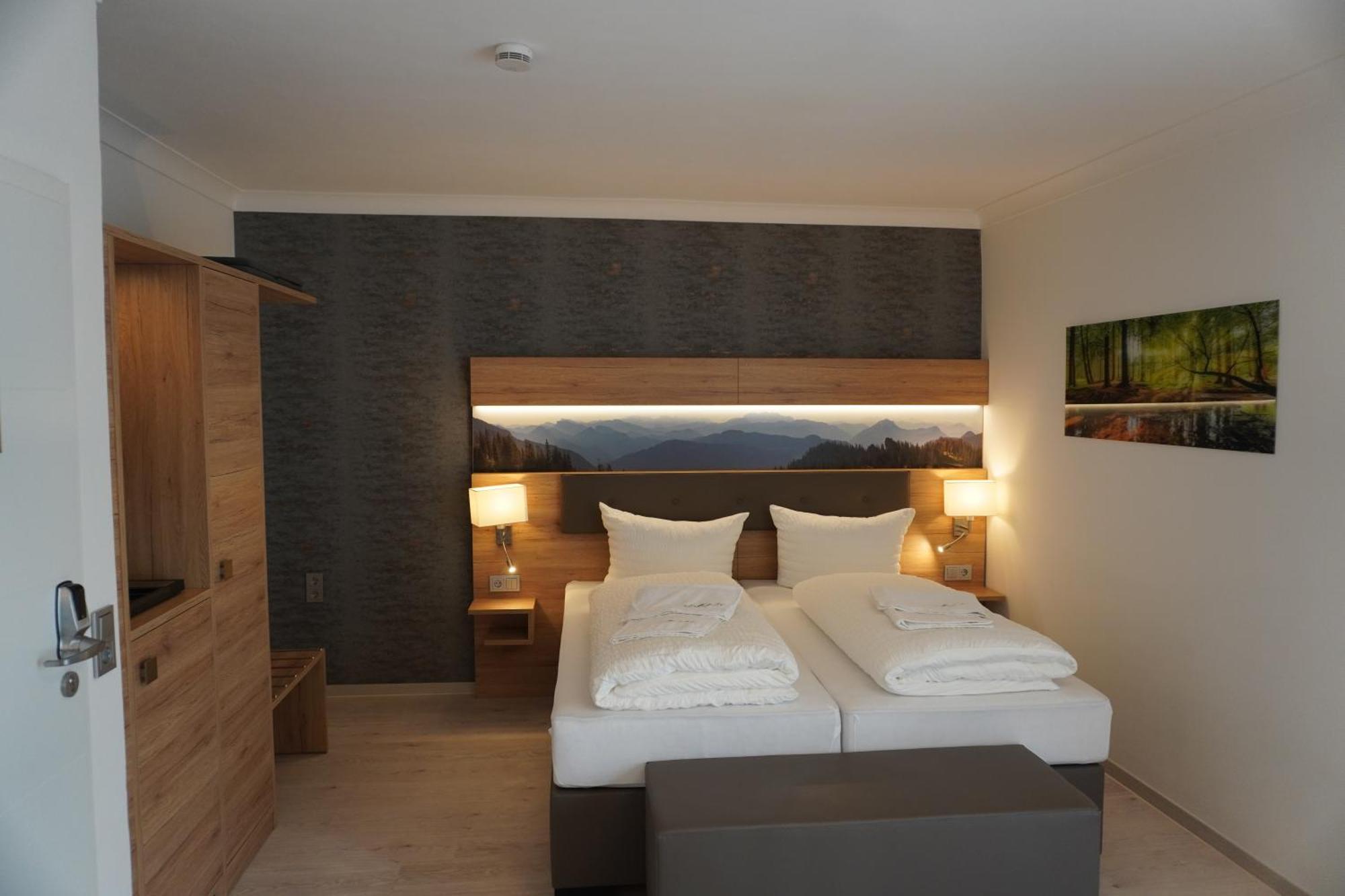 Hotel Talblick Dobel Szoba fotó