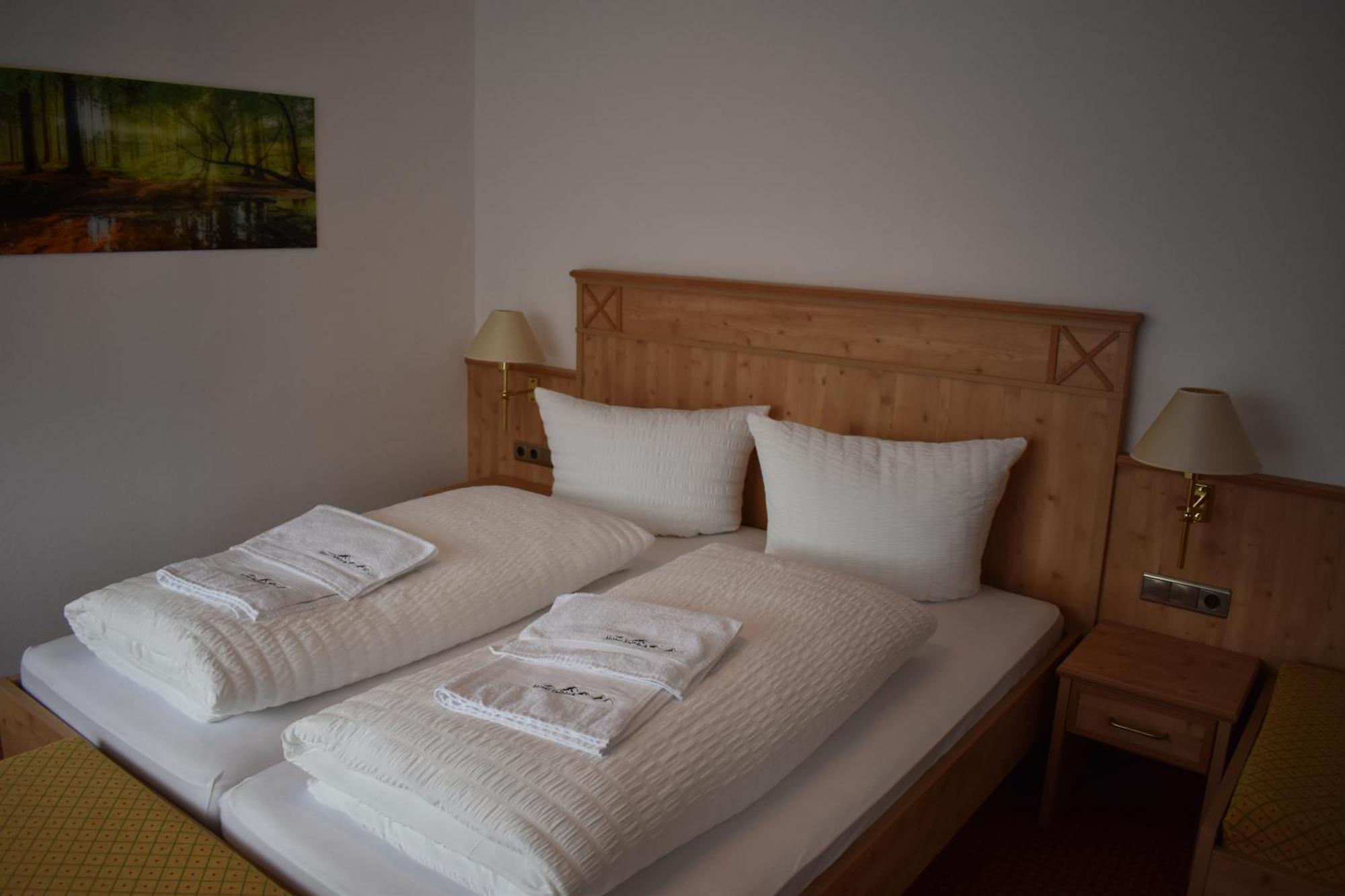 Hotel Talblick Dobel Szoba fotó