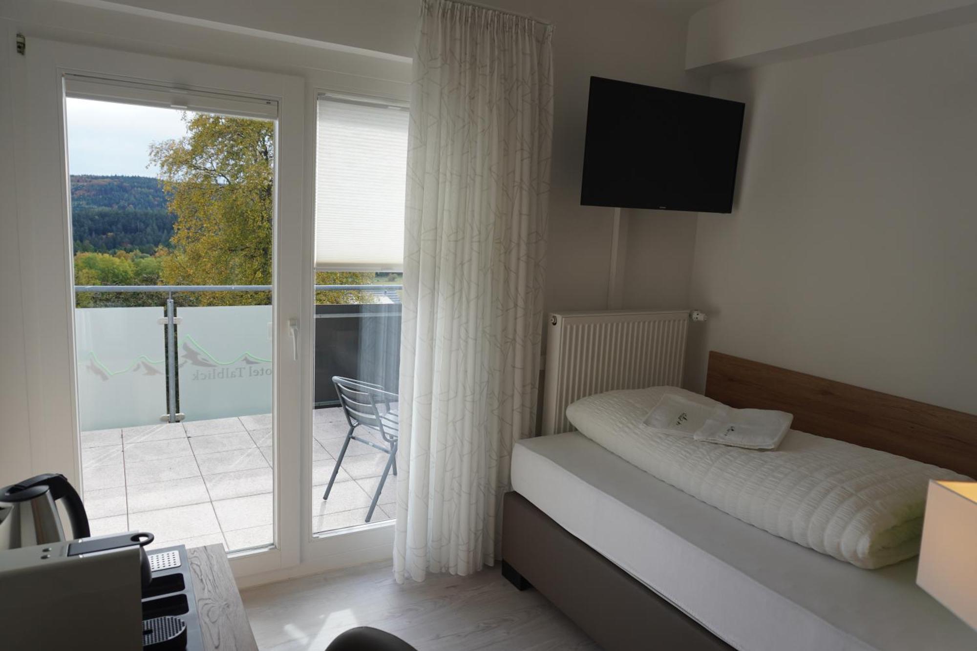 Hotel Talblick Dobel Szoba fotó